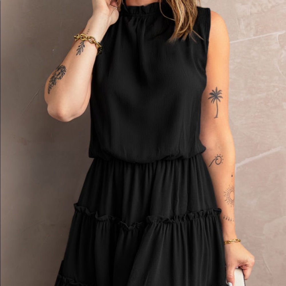 NEW‼️ V Neck Ruffles Swing Dress